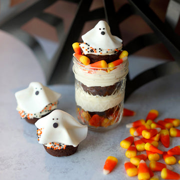 Brownie Bites with Fondant Ghosts